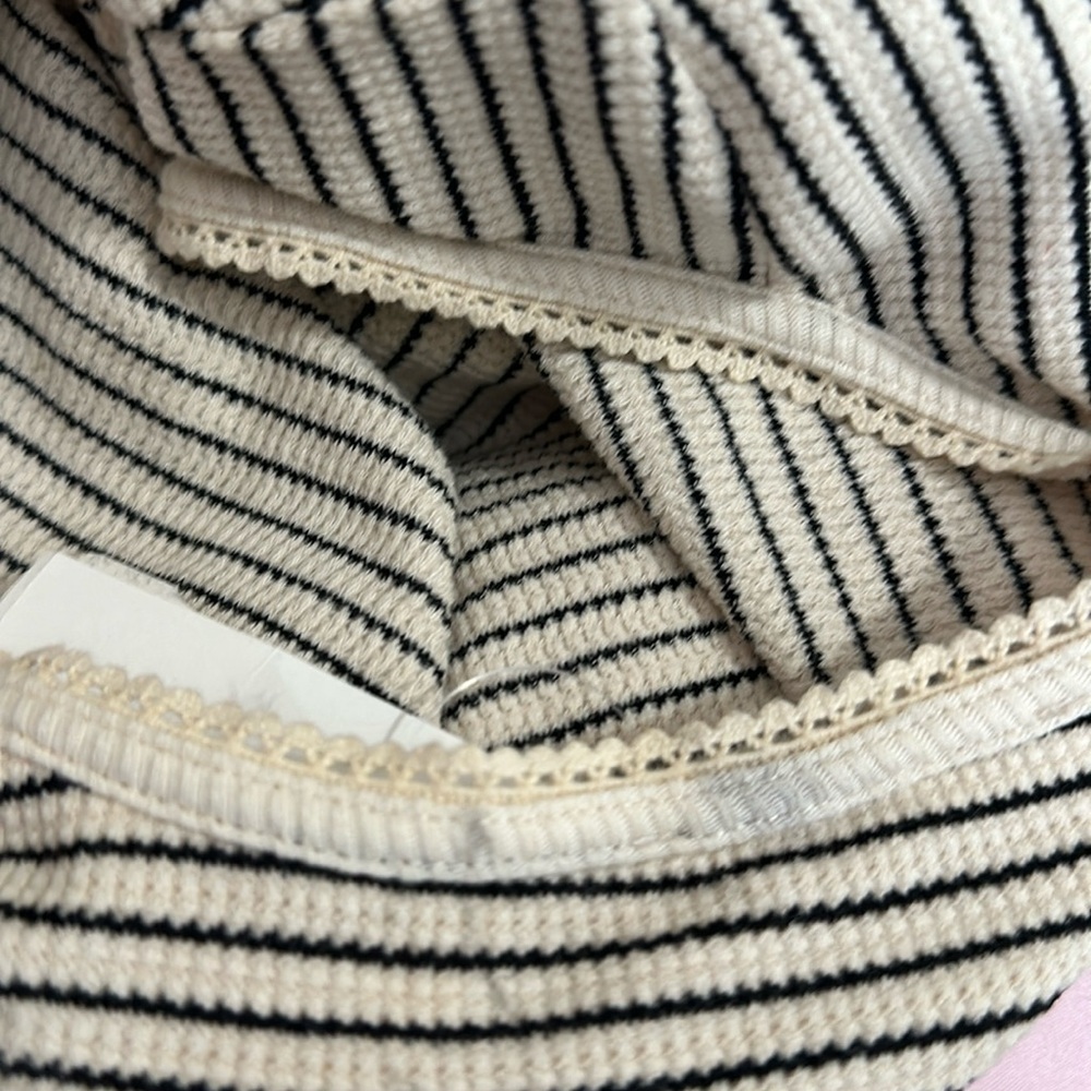 Atelier Crop Top - Picture 6 of 7